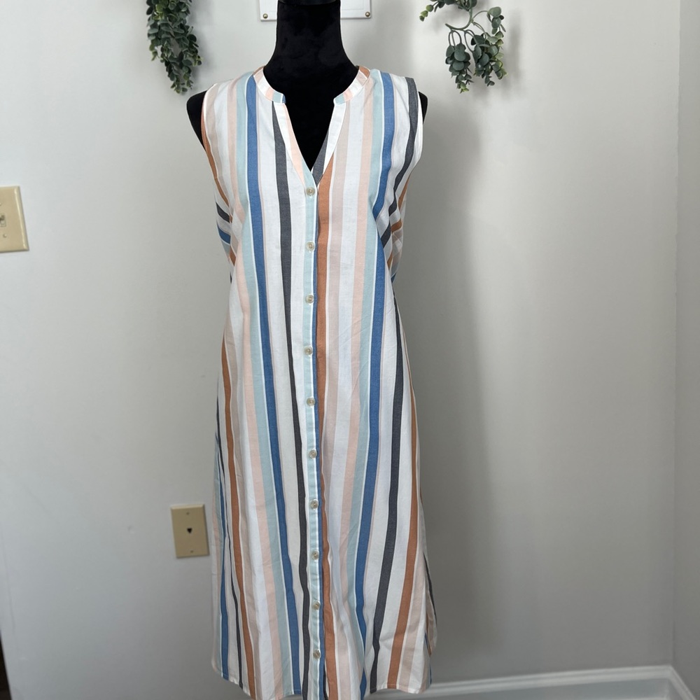 Neutral Toned Pastel Dress with double pockets NWOT